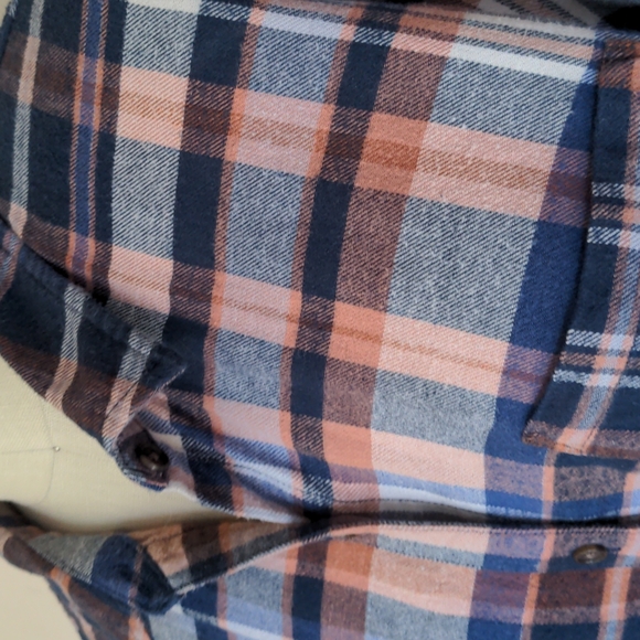 Navy, peach and white women's flannel - Picture 4 of 7